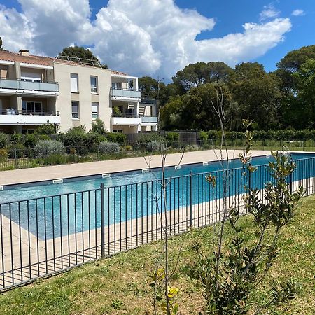 Apartament Rez De Jardin T3 Recent Et Calme Au Nouvelles Terres A La Londe Les Maures Zewnętrze zdjęcie